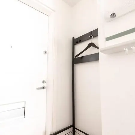 2Ndhomes Modern Studio With Central Location Хельсинки Экстерьер фото