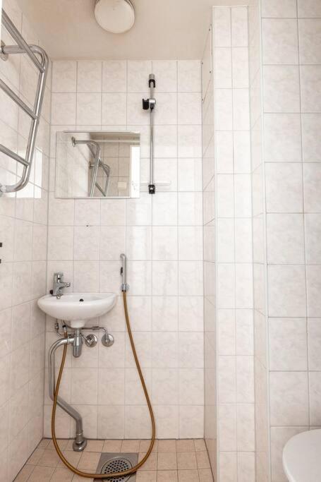 Апартаменты 2ndhomes Modern With Location *
